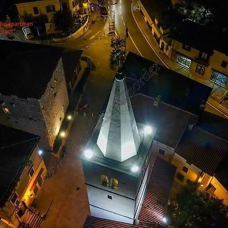 Altstadt Laurana Esterno foto